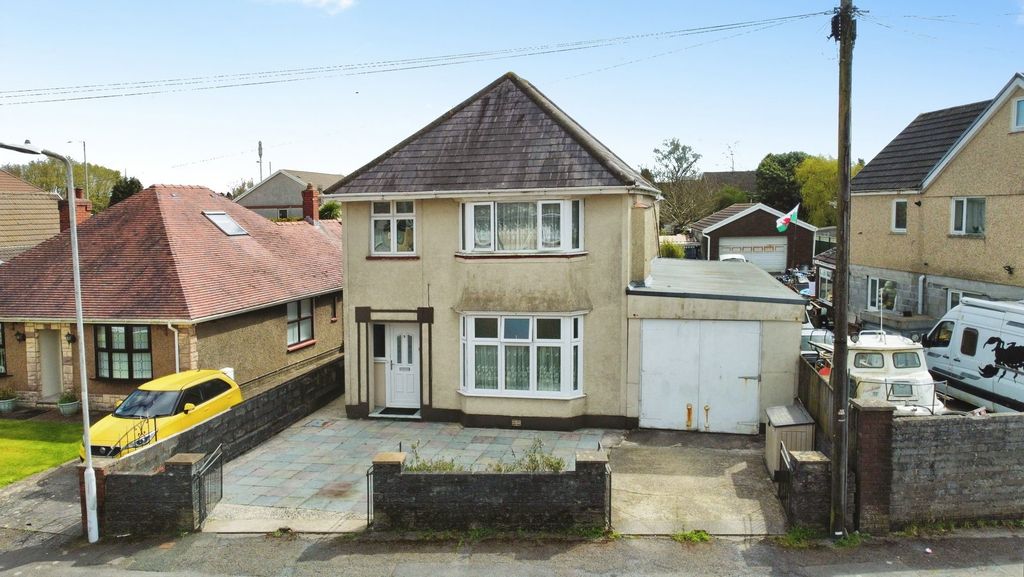 Property photo 1 of 30