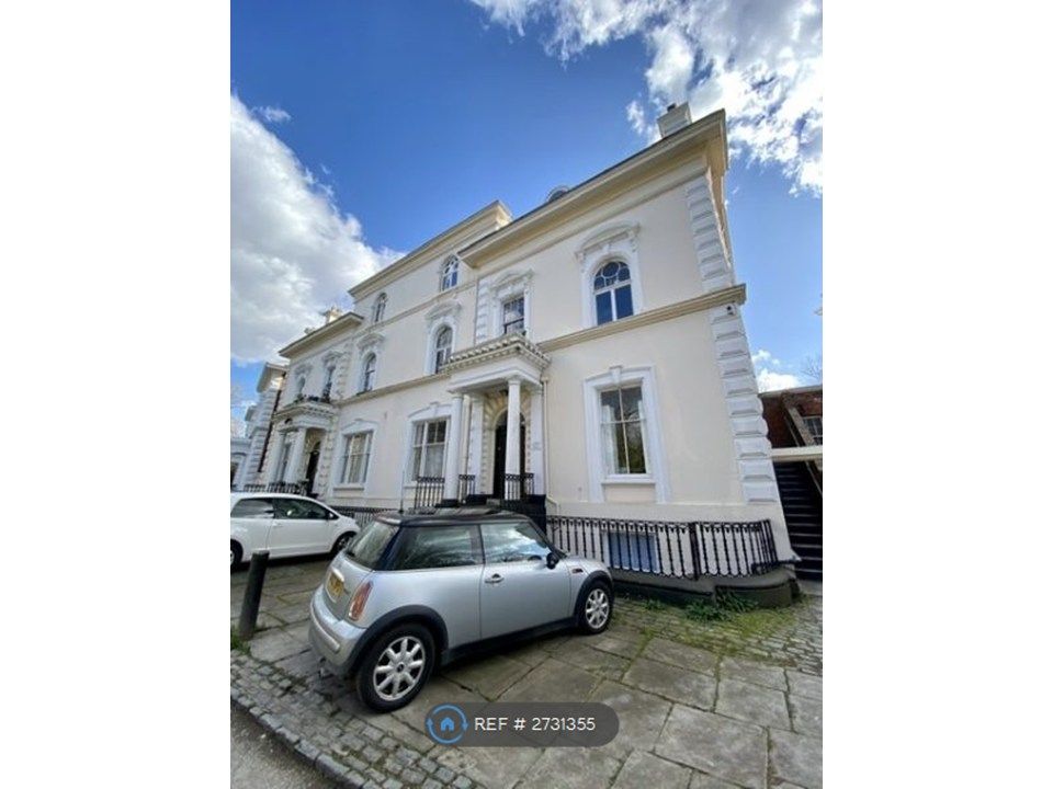 Property photo 1 of 5