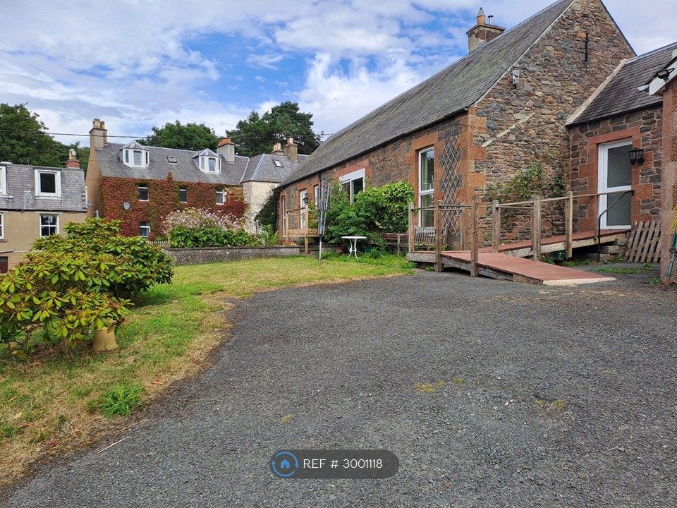 Property photo 2 of 7 Detached Bungalow With Private Drive And Ramp