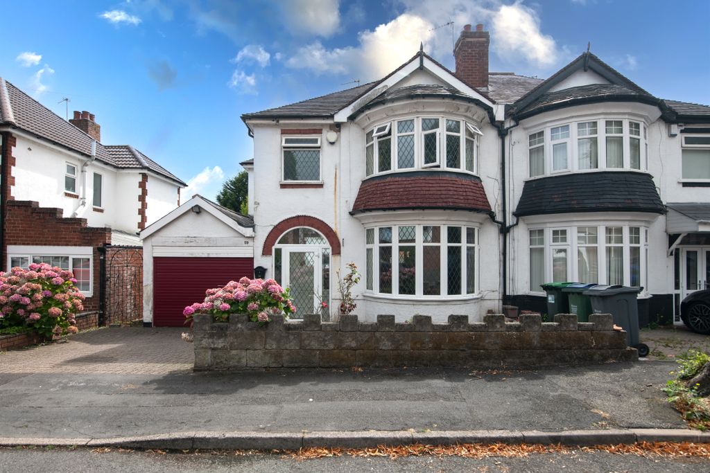 Property photo 1 of 30