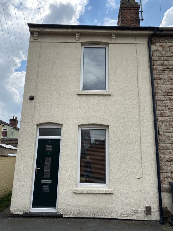 Property photo 1 of 9 External