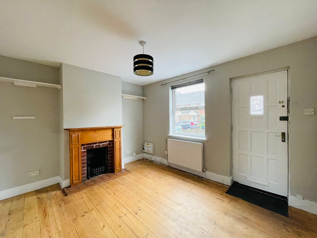 Property photo 2 of 30