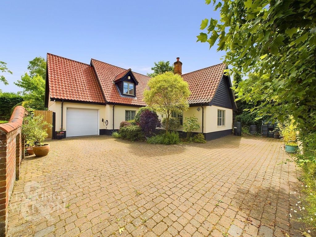 Property photo 1 of 27