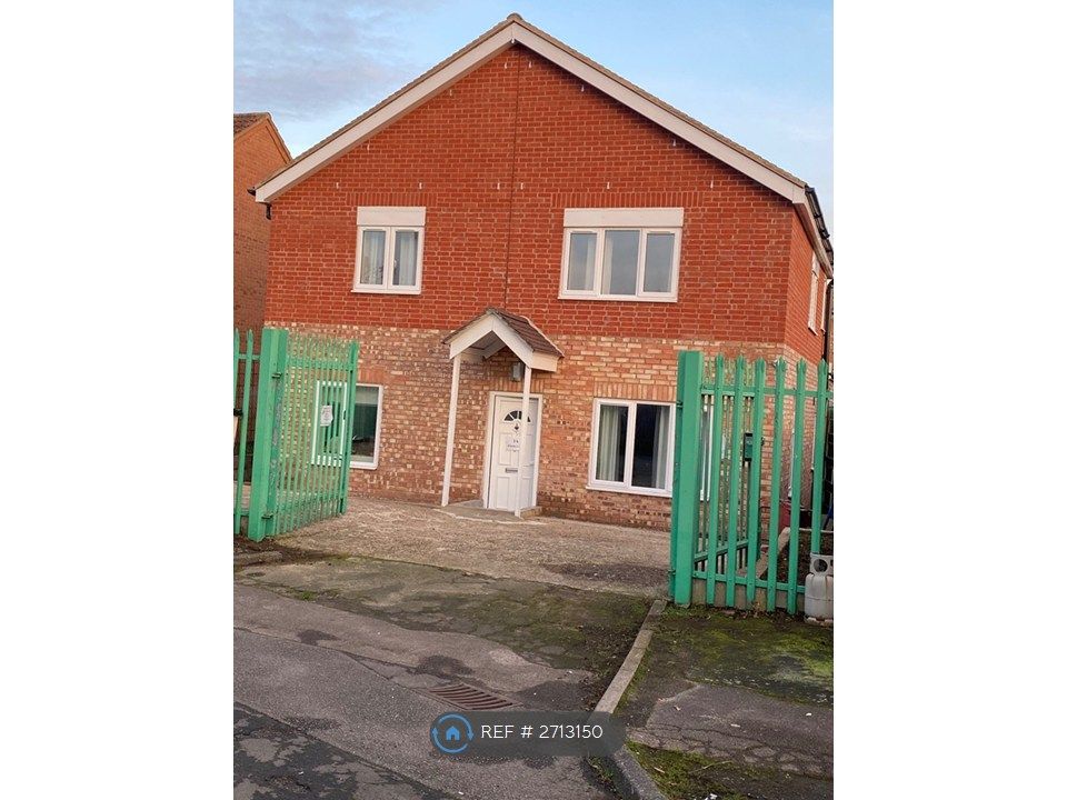 Property photo 2 of 20