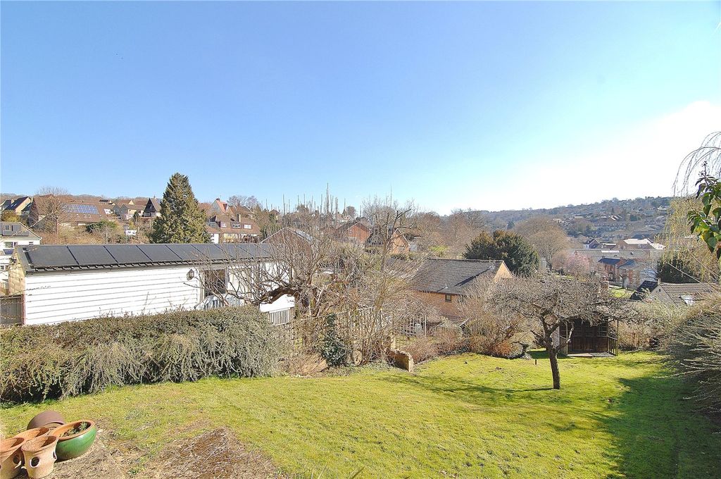 Property photo 2 of 18 Picture No. 08