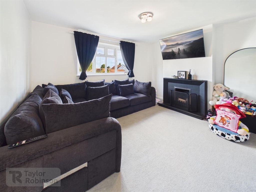 Property photo 3 of 8 Cam02600G0-Pr0834-Still006.Jpg