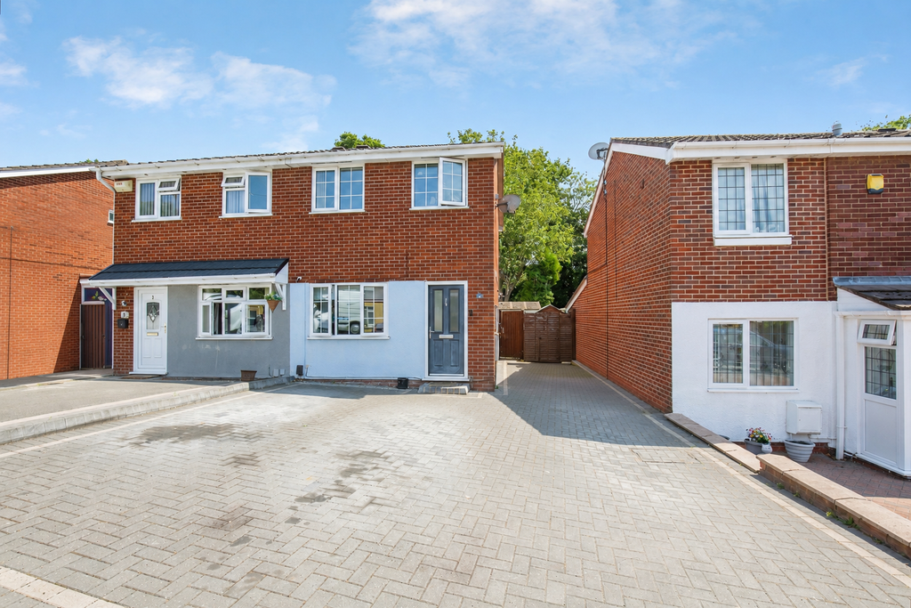 Property photo 1 of 16 E5