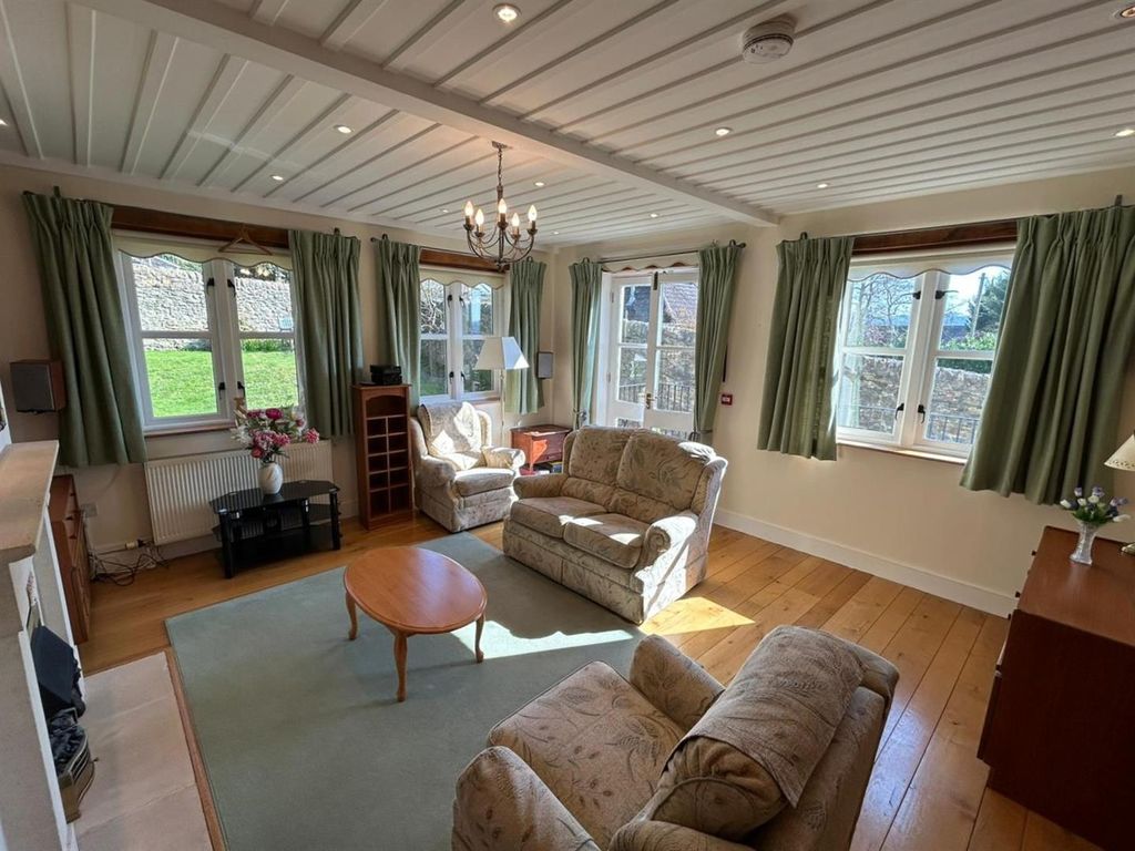 Property photo 2 of 13 Img_5410.Jpeg