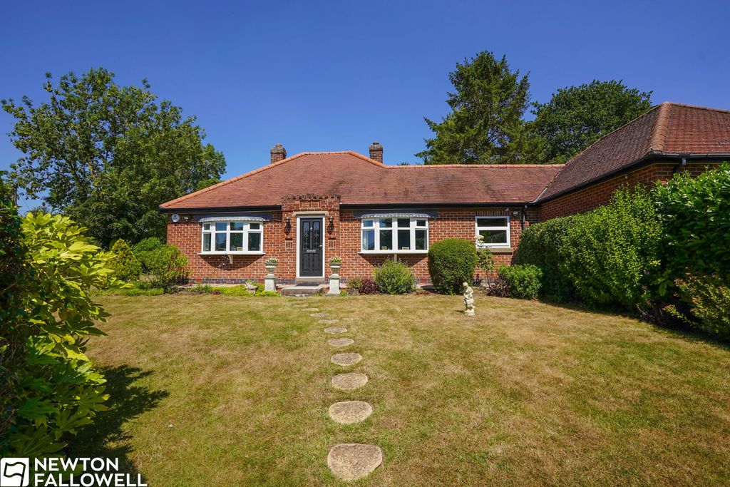 Property photo 1 of 24