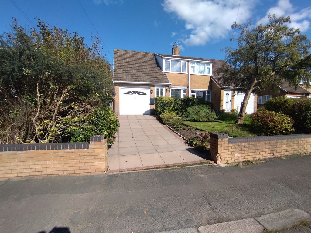 Property photo 1 of 25