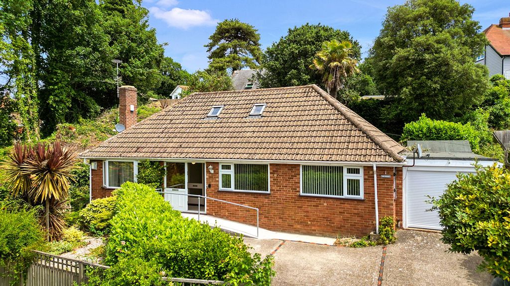 Property photo 1 of 24