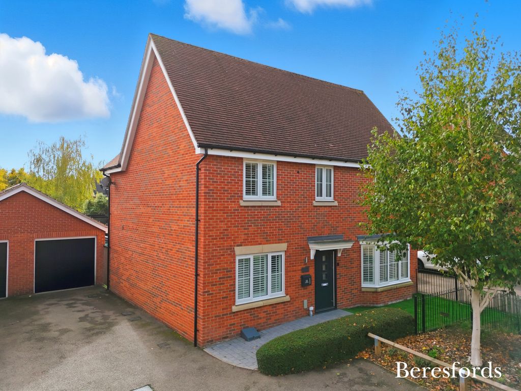 Property photo 1 of 20 Front