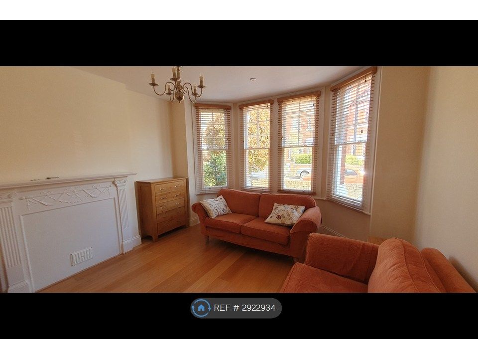 Property photo 1 of 12 Lounge - Photo 1