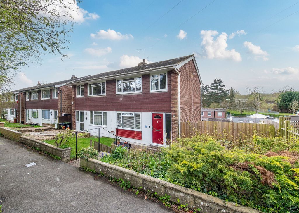 Property photo 1 of 22