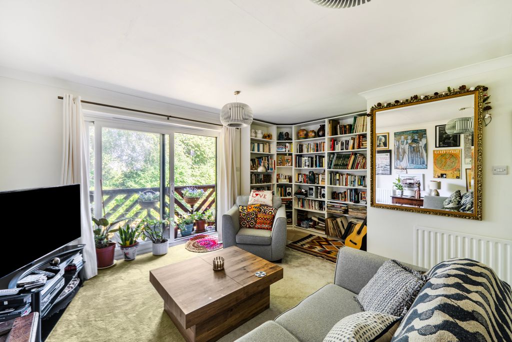 Property photo 2 of 15 1483370 (12)