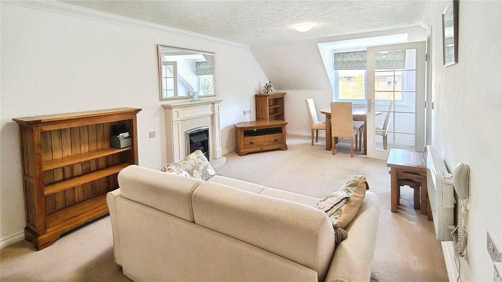 Property photo 2 of 9 Picture No. 01