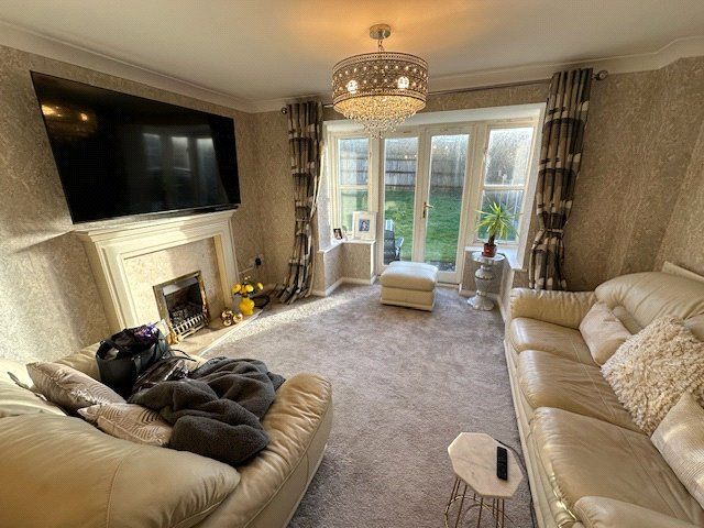 Property photo 3 of 4 Picture No. 04