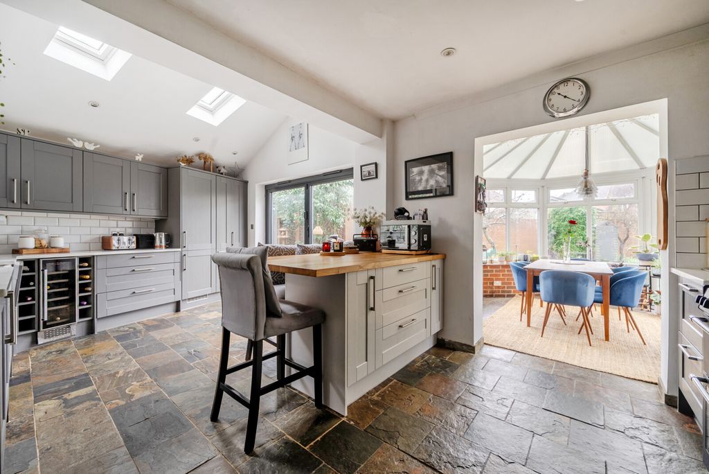 Property photo 3 of 20 1416915-4-69A1734...