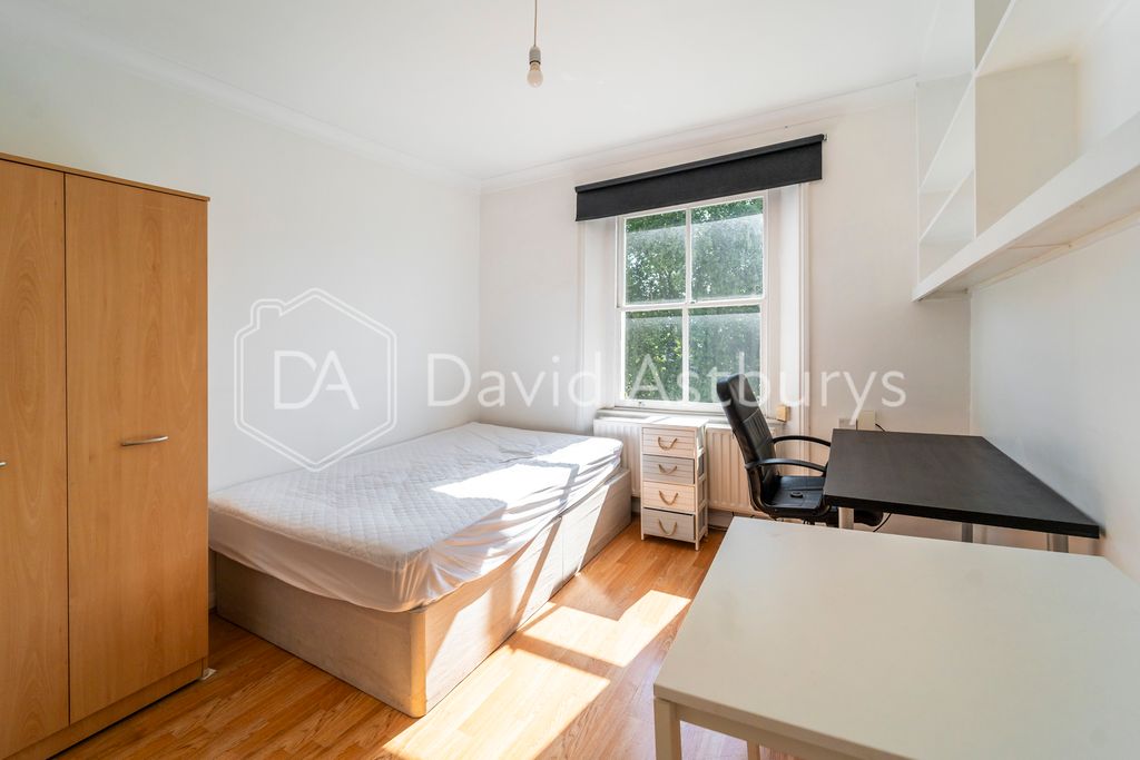 Property photo 1 of 8 Ndb06899
