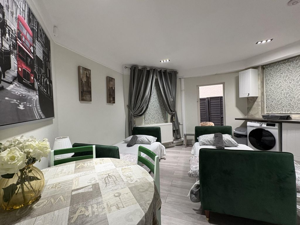 Property photo 2 of 12 Img_5026