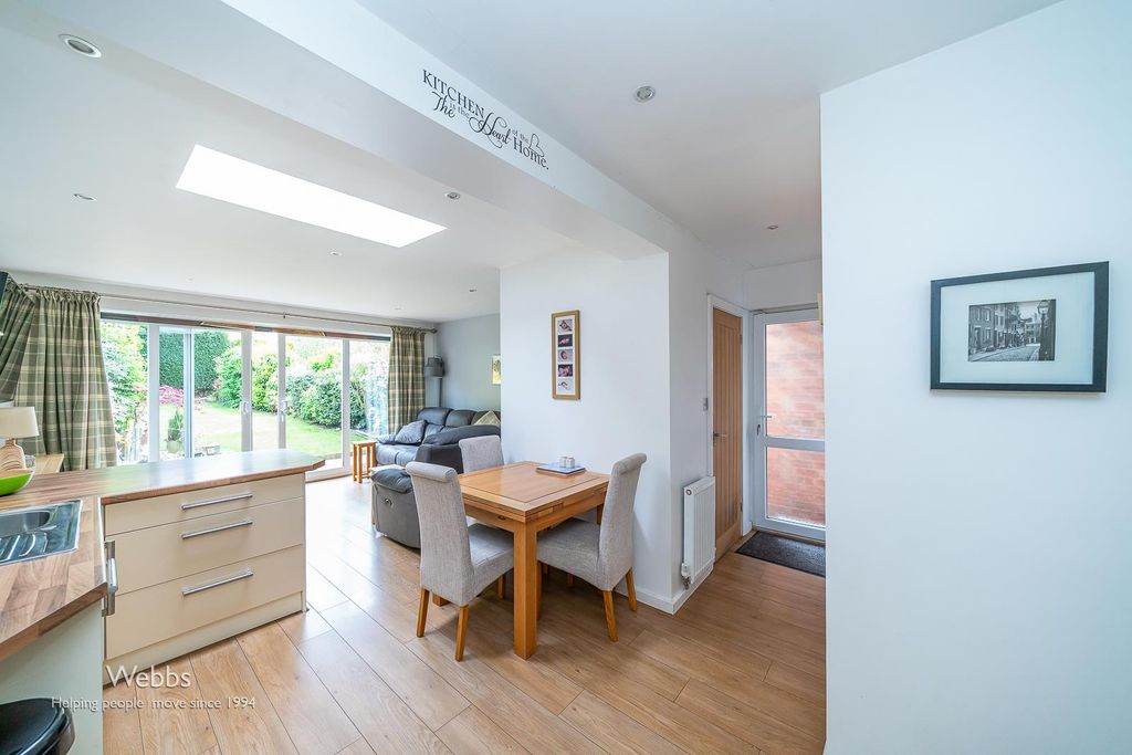 Property photo 2 of 20 Â© Webbs Estate Agents Â© (60 Of 83).Jpg