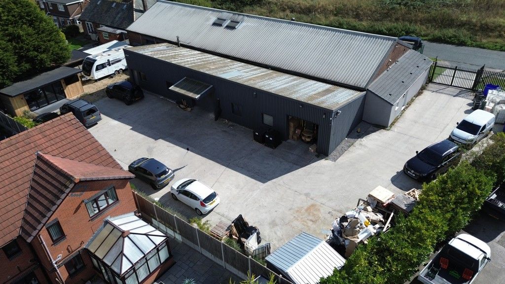 Property photo 2 of 7 Photo 26