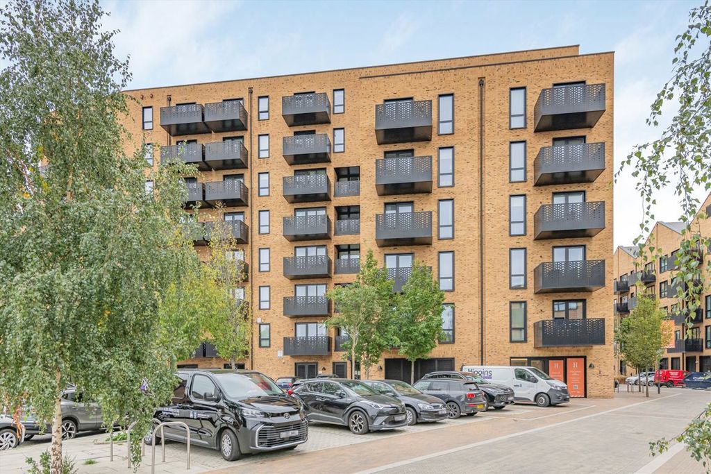 Property photo 3 of 7