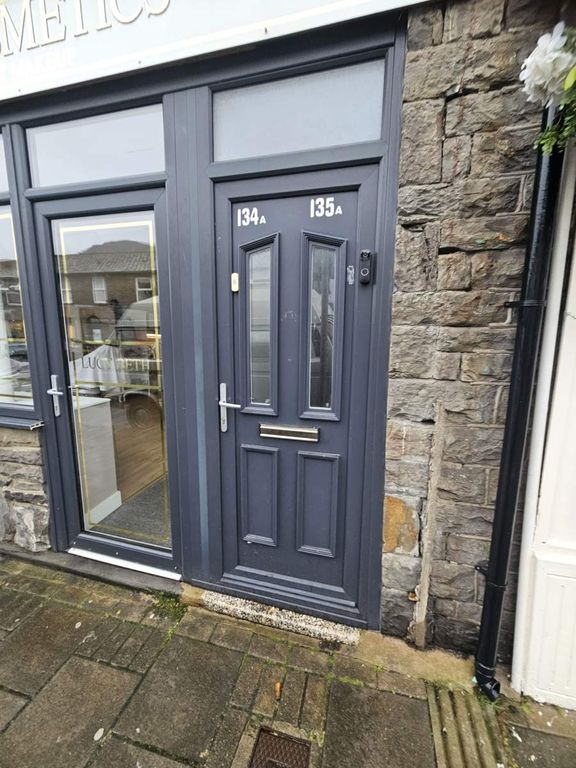 Property photo 1 of 9 Main Image