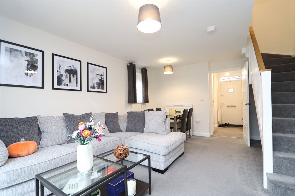 Property photo 3 of 14 Picture No. 10