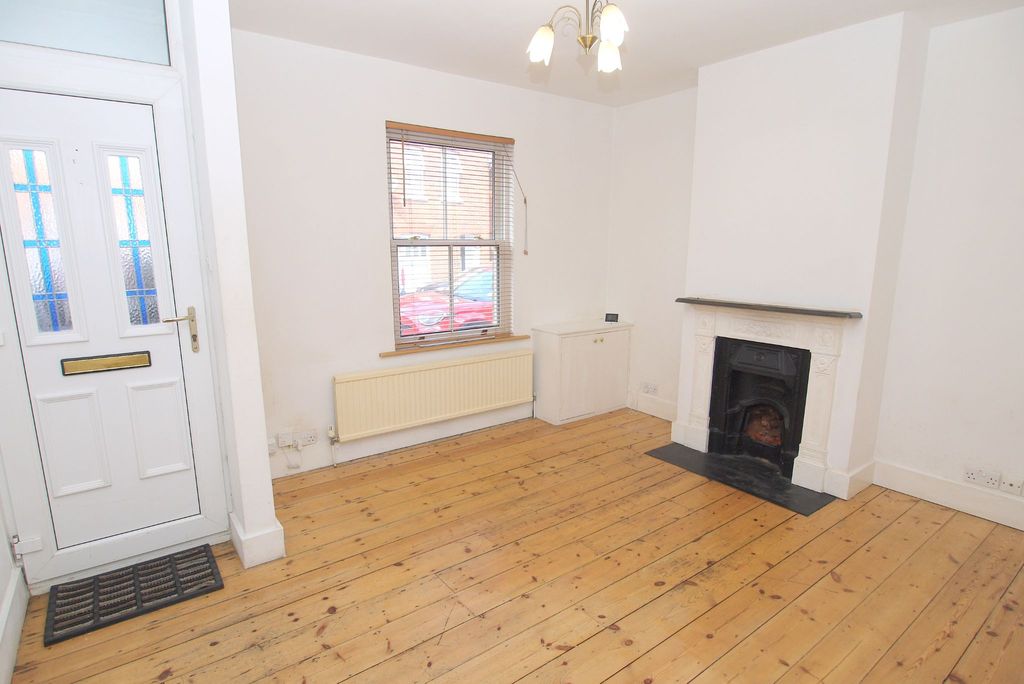 Property photo 2 of 10 Photograph 2