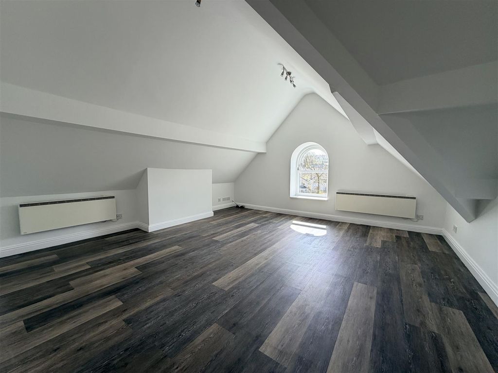 Property photo 3 of 7 Image00007.Jpeg