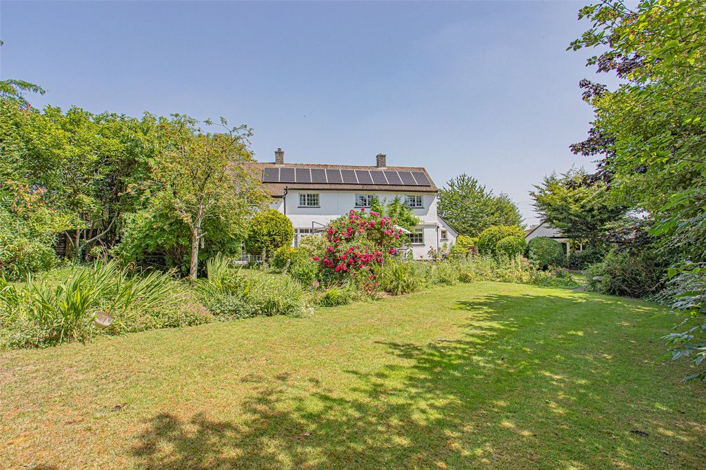 Property photo 3 of 27 Picture No. 02