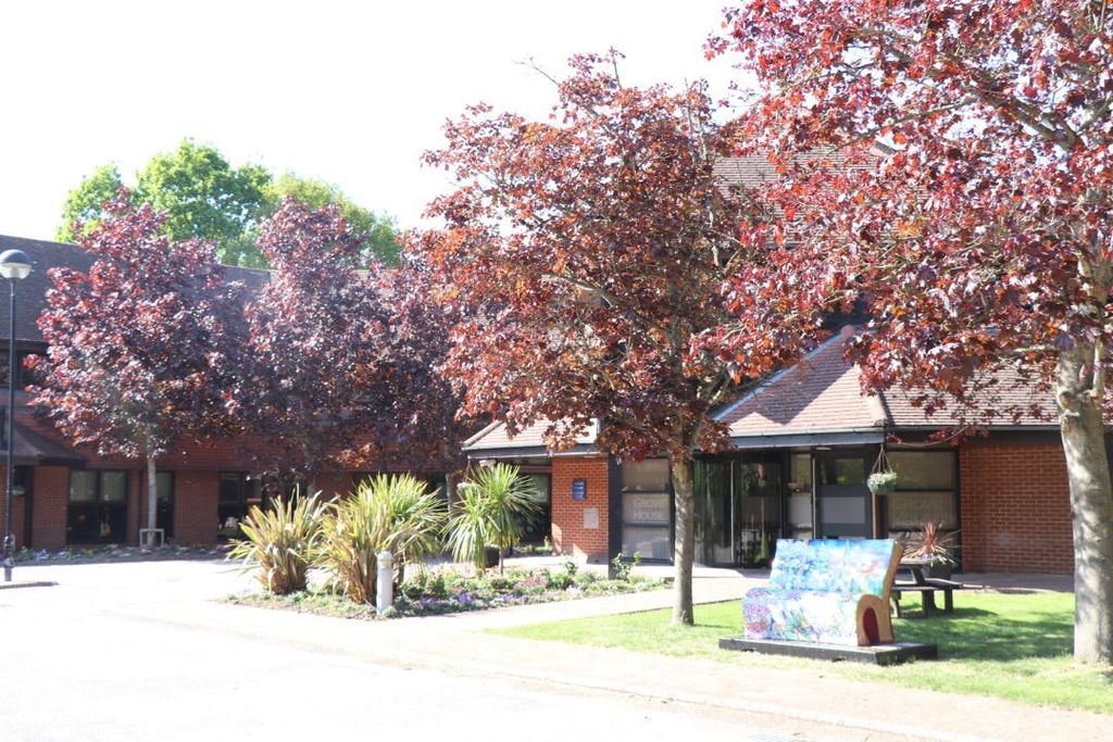 Property photo 1 of 1 Grove House.Jpg