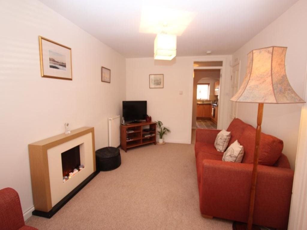 Property photo 2 of 9 Photo 2