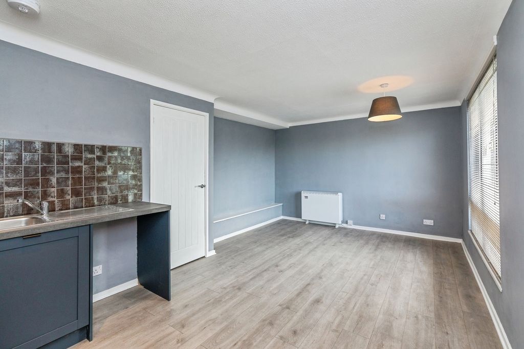 Property photo 3 of 15 Open Plan Living