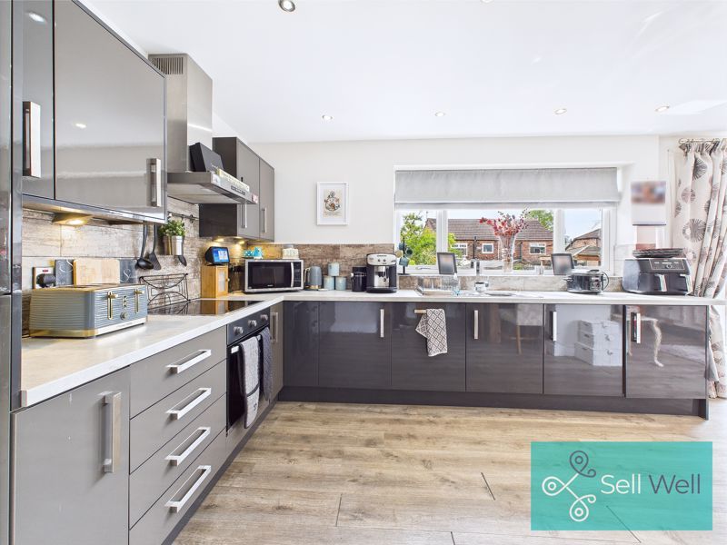 Property photo 2 of 35 Kitchen