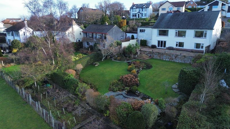 Property photo 3 of 31 Photo 31