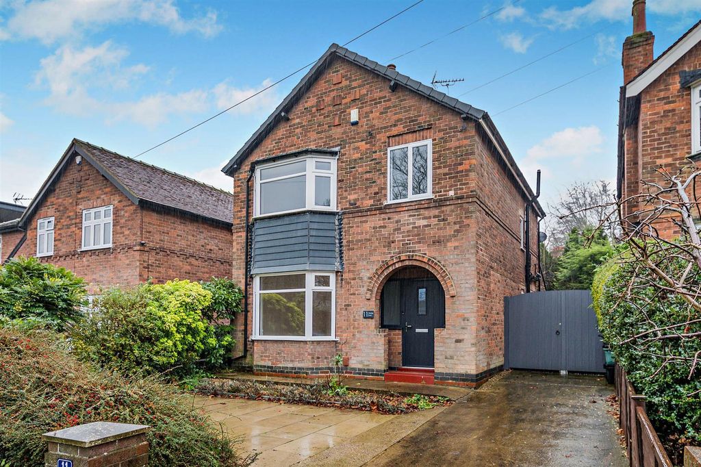 Property photo 1 of 22 8673805-Exterior16-800.Jpg