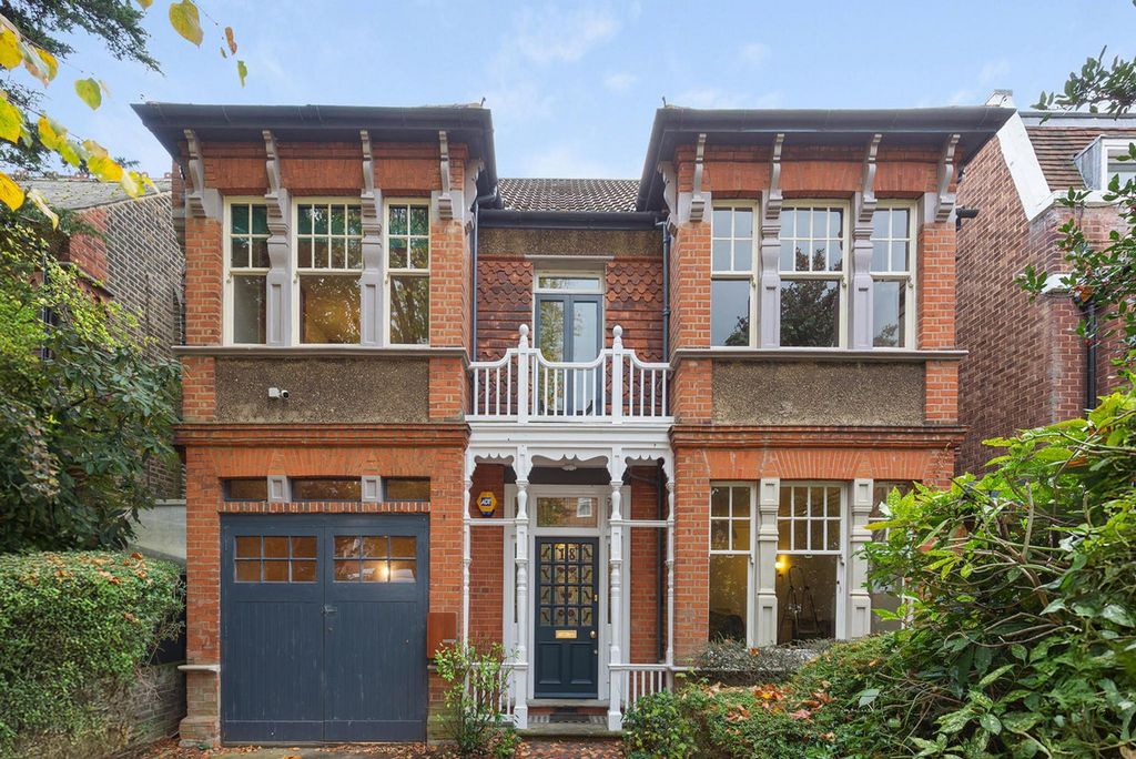 Property photo 1 of 16