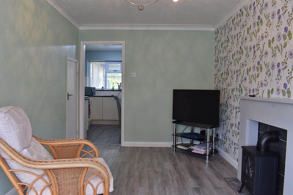 Property photo 3 of 11 Photo 9