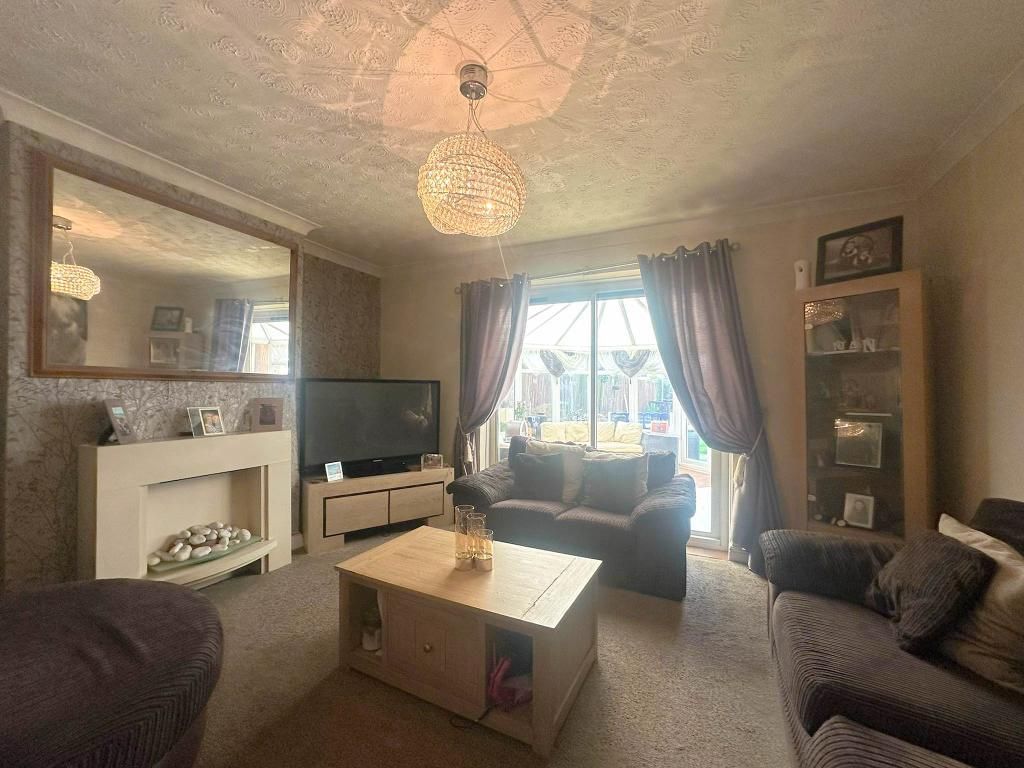 Property photo 2 of 16 Photo 2