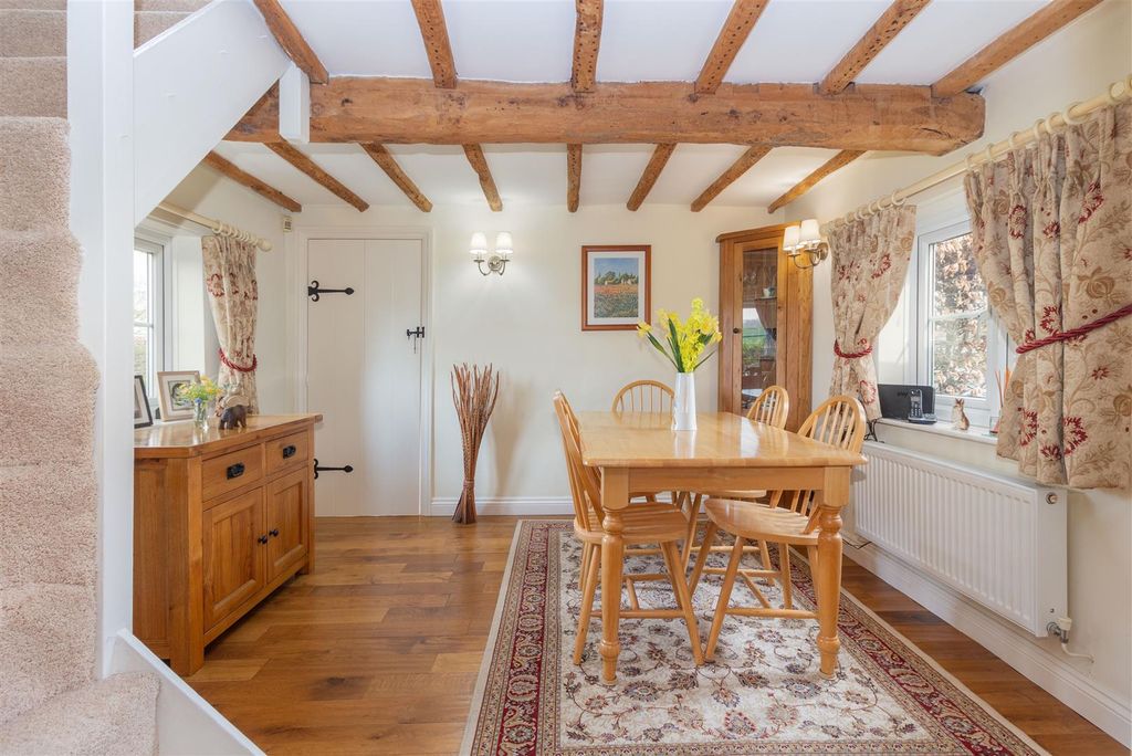 Property photo 2 of 39 Dining-Room-1-2.Jpg