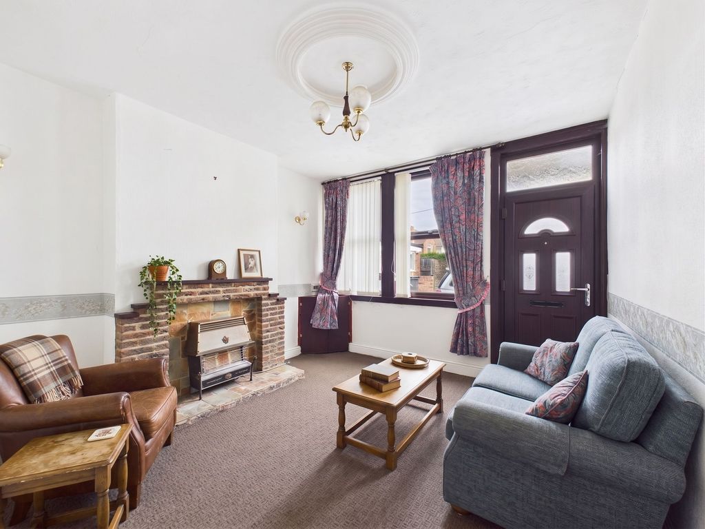 Property photo 2 of 12 Lounge (Virtually Furnished)