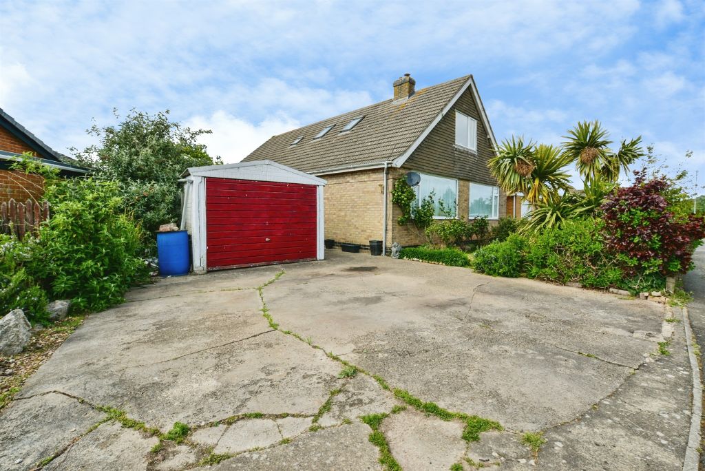Additional image 16 of 5 bed detached bungalow for saleYoulgrave Avenue, Sutton-On-Sea, Mablethorpe LN12