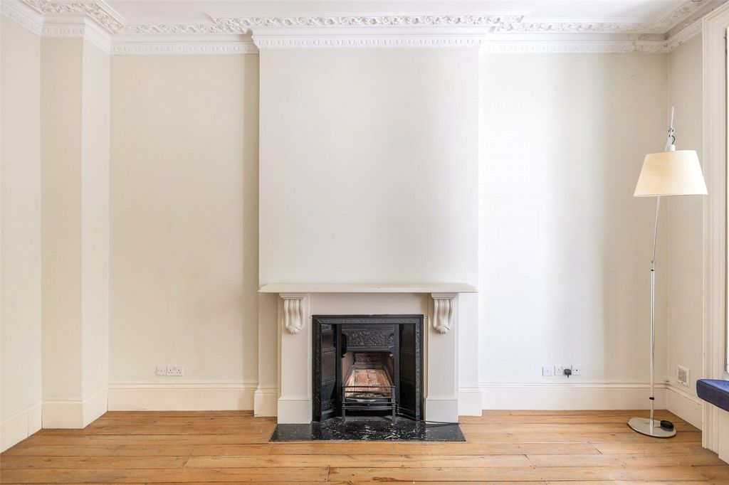 Property photo 2 of 11 Picture No. 07