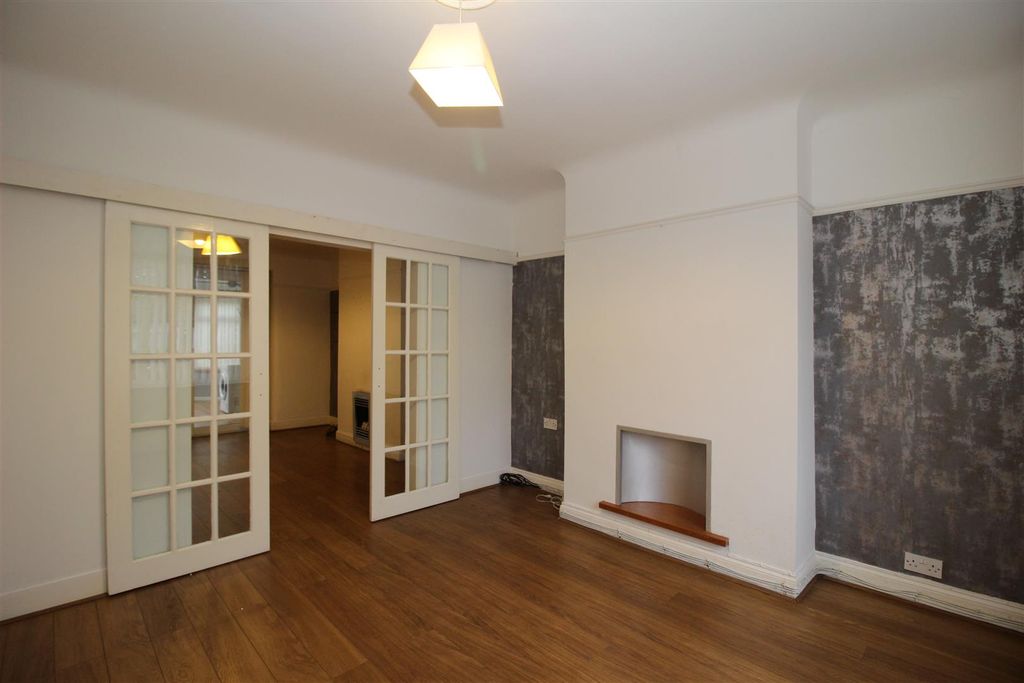 Property photo 2 of 13 Img_0638.Jpg