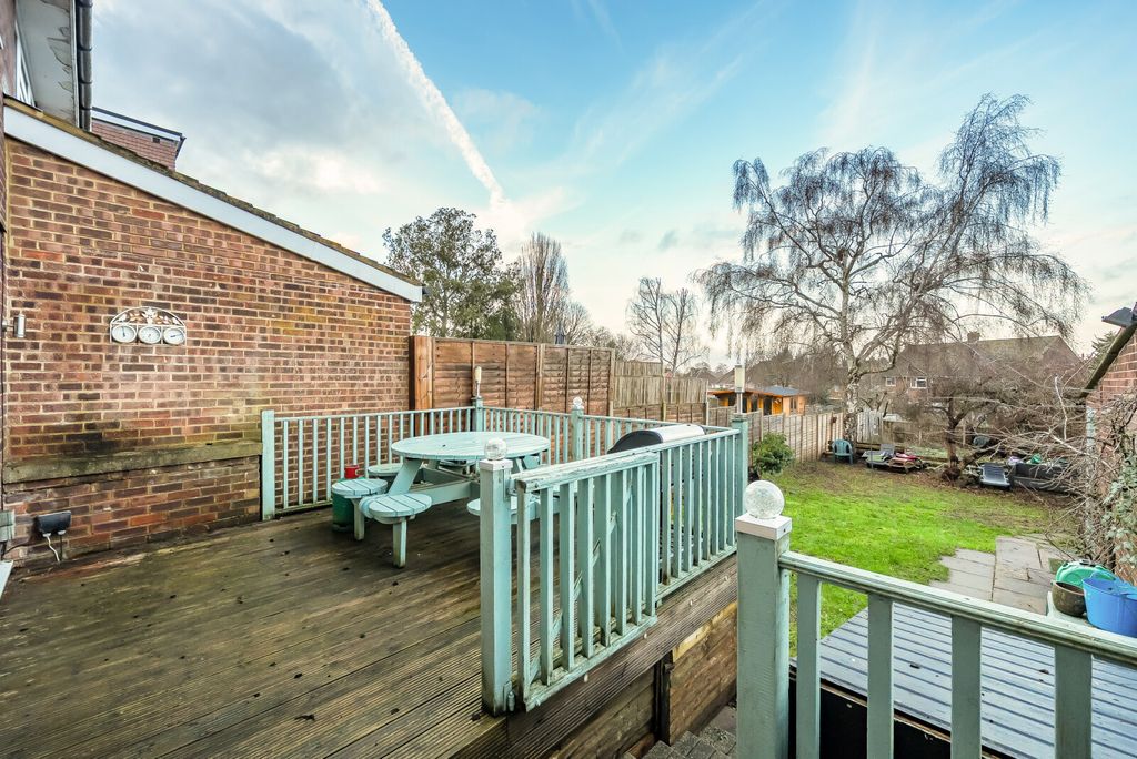 Property photo 3 of 18 1400086-5-696A632...