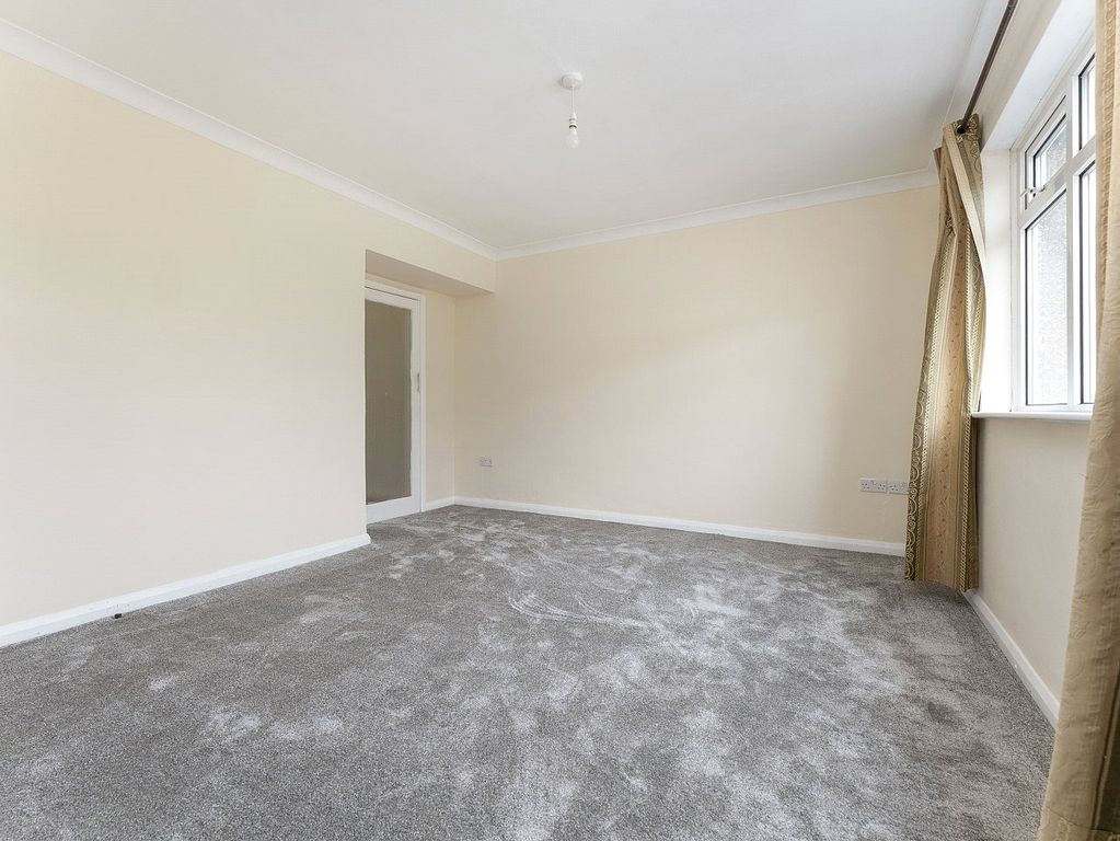 Property photo 2 of 17 Picture No. 02