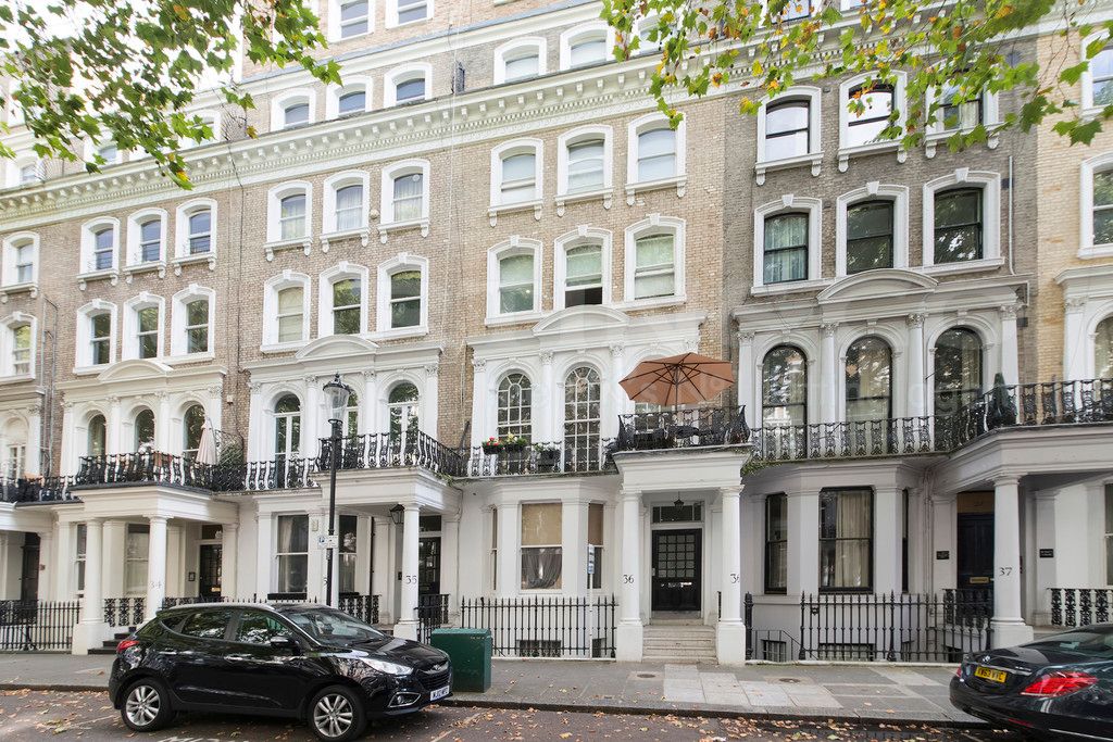 Property photo 2 of 8