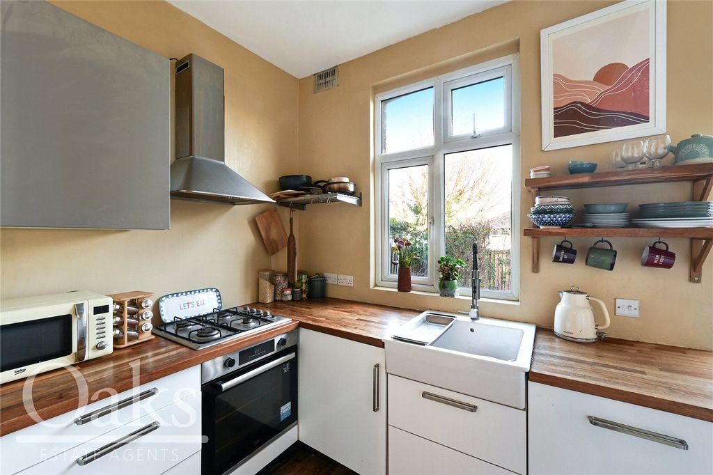 Property photo 3 of 8 Picture No. 05